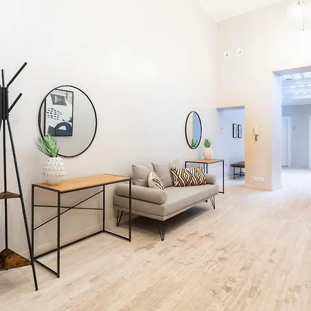 Sonder At Via Croce Aparthotel *