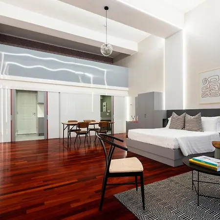 Sonder At Via Croce Aparthotel