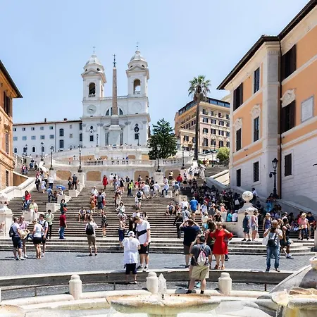 Sonder at Piazza di Spagna Aparthotel Roma